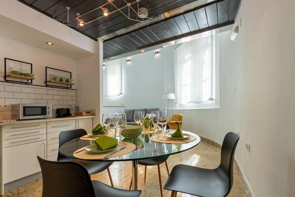 Becas Alameda Duplex By Valcambre Lägenhet Sevilla Exteriör bild